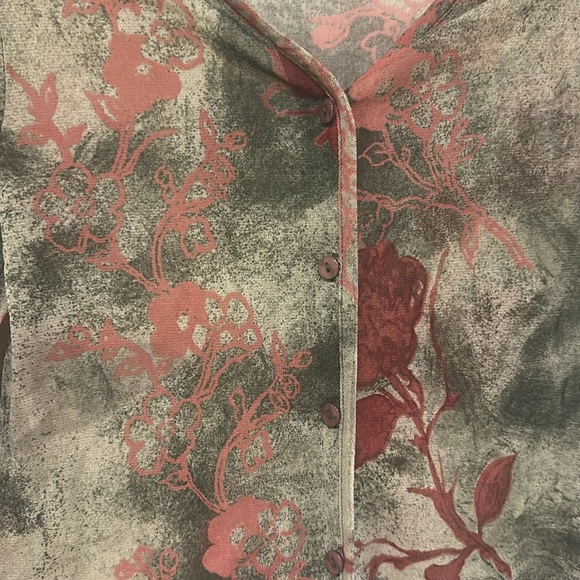 Shell and button up sweater set - Picture 7 of 7